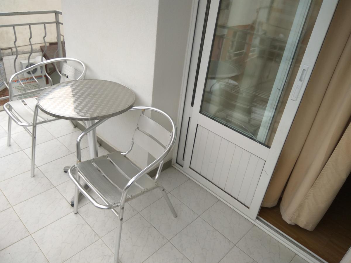 Family Hotel Blazhi Sandanski Eksteriør billede
