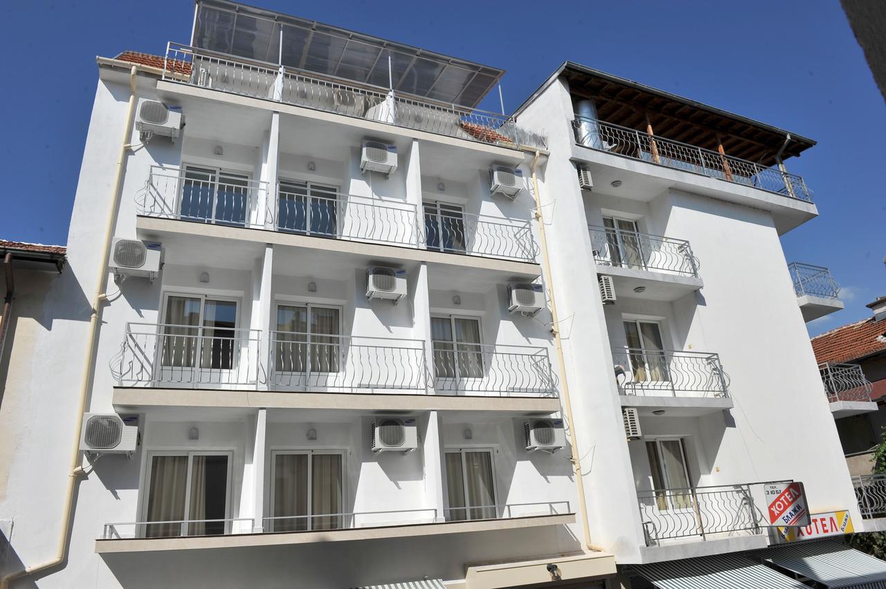 Family Hotel Blazhi Sandanski Eksteriør billede